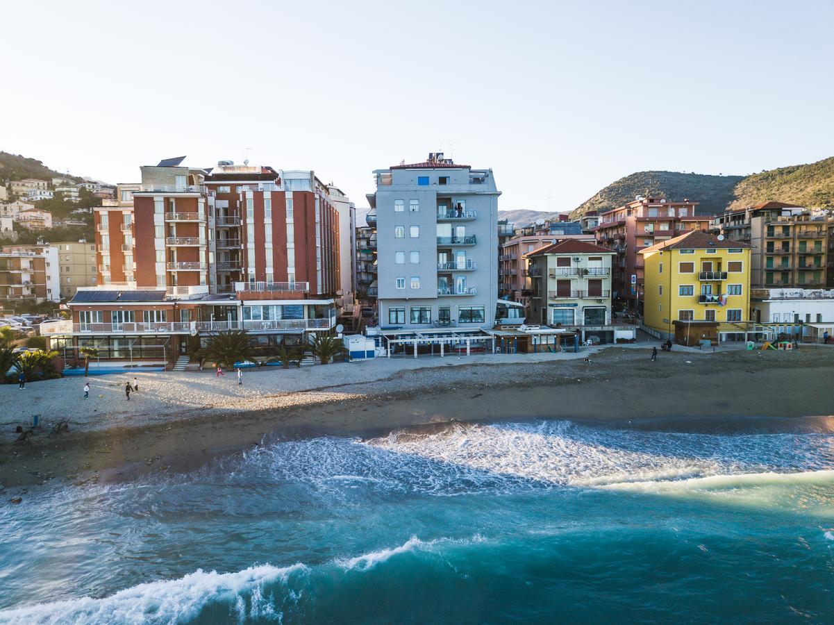 Maremola