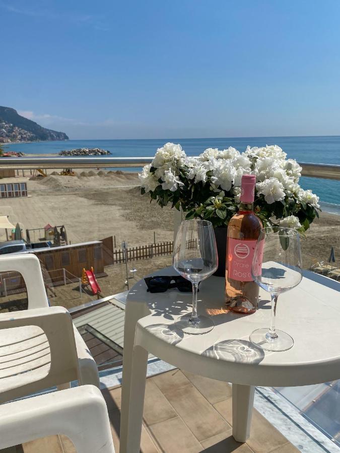 Hotel Maremola 2*
