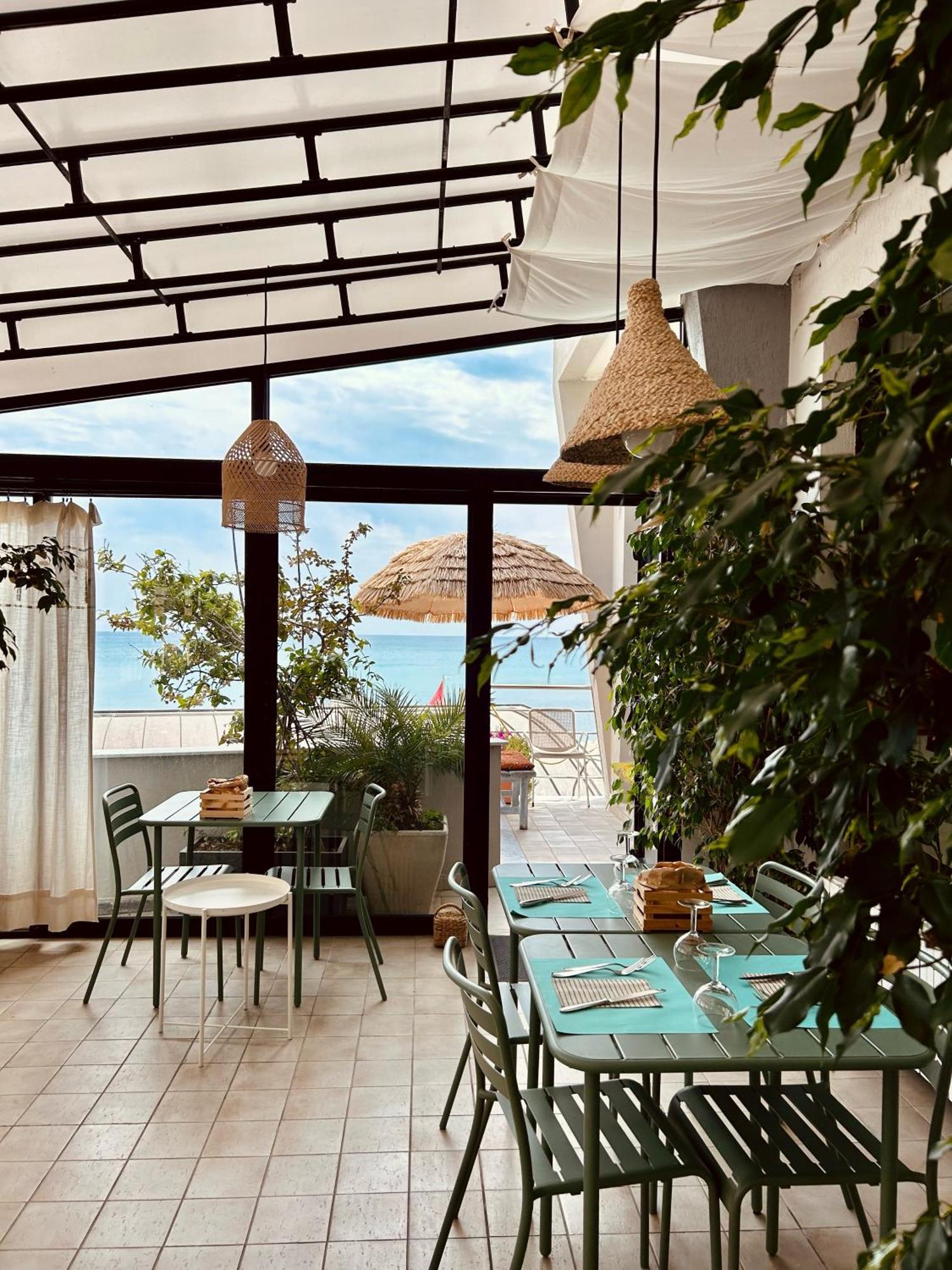 Maremola Hotel 2*
